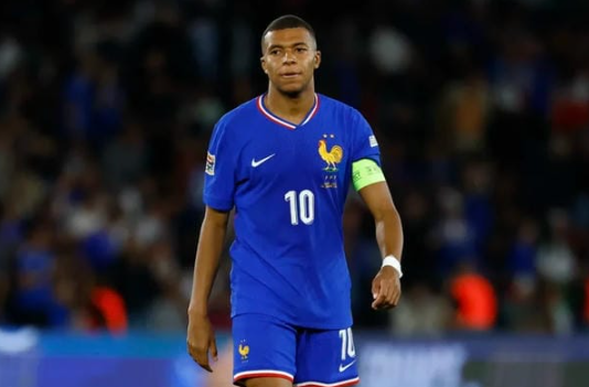 Mbappe và tranh cãi về vai trò thủ lĩnh tuyển Pháp trước World Cup 2026
